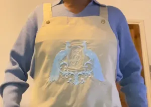 CustomPatch.Com - Apron with Happy Bear Patch