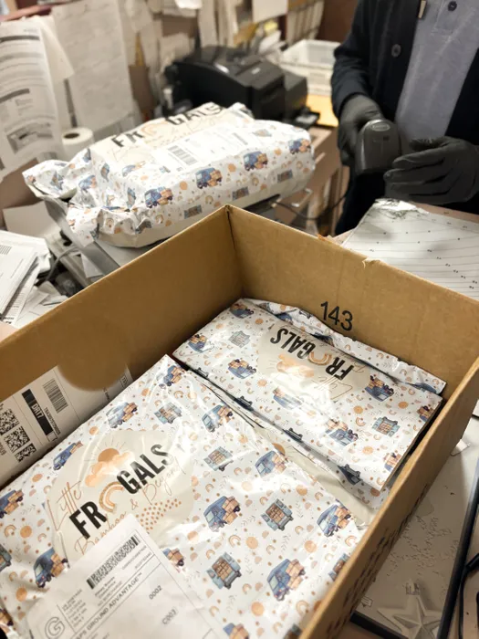 CustomPatch.Com - Custom Poly Mailer