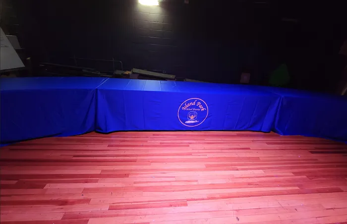 CustomPatch.Com - Custom Rectangle Table Covers