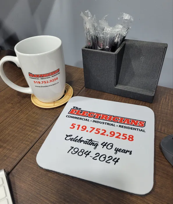 CustomPatch.Com - Custom Square Mouse Pad