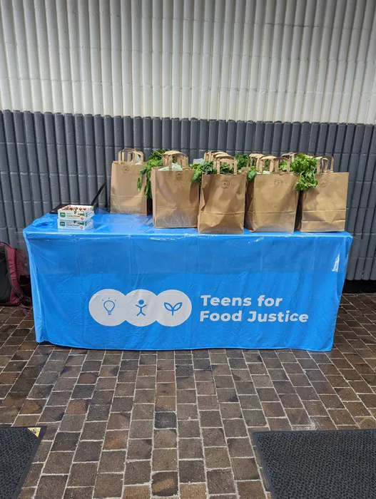 CustomPatch.Com - Custom Rectangle Table Covers