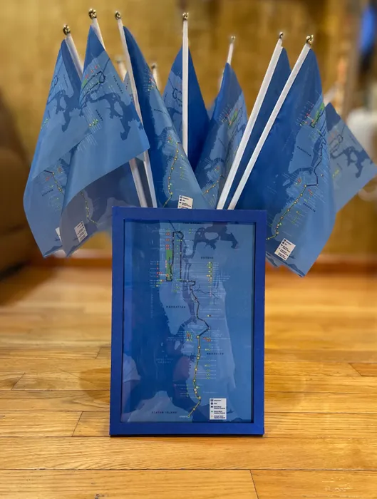 CustomPatch.Com - Custom Hand Flags