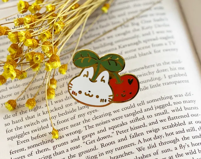 CustomPatch.Com - Hard Enamel Pin