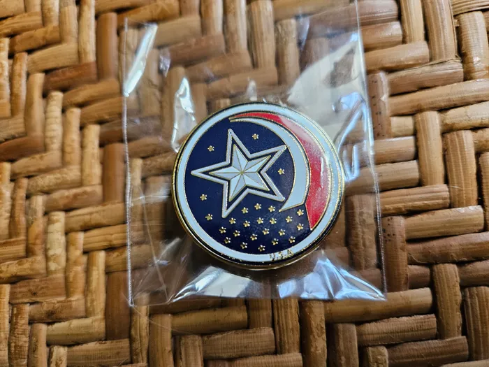 CustomPatch.Com - Hard Enamel Pin