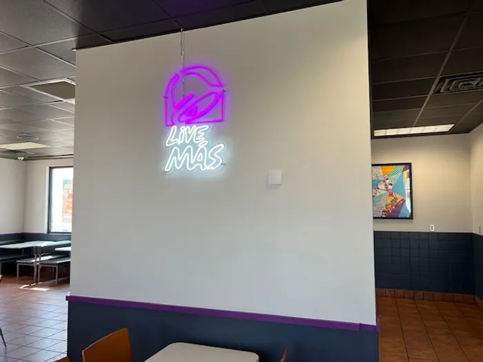 CustomPatch.Com - Artwork Neon Sign