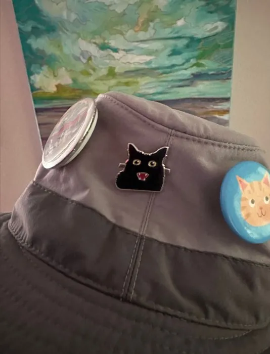 CustomPatch.Com - Hard Enamel Pin