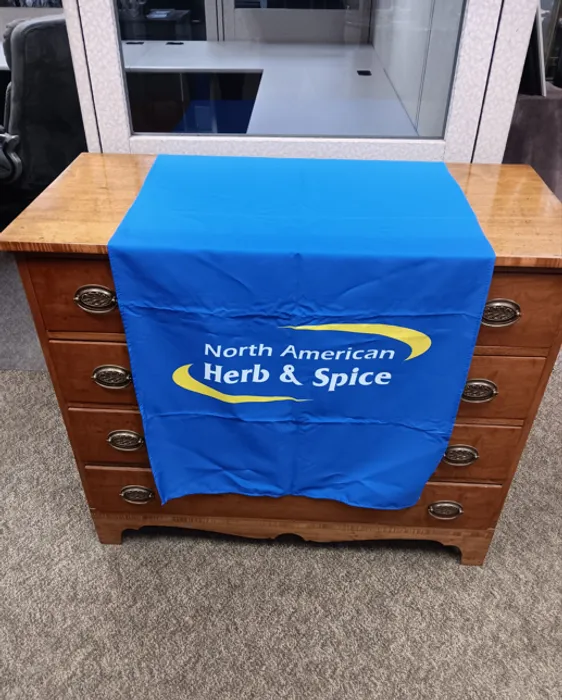 CustomPatch.Com - Table Runner