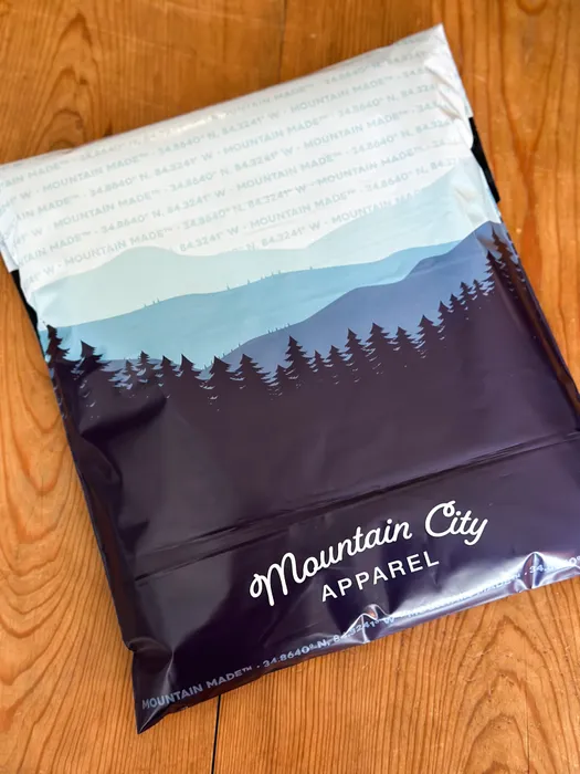 CustomPatch.Com - Custom Poly Mailer