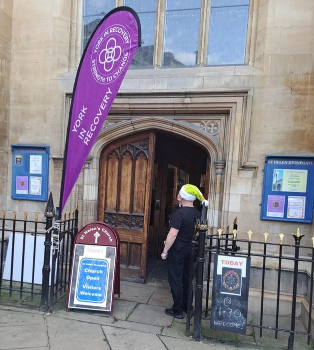 CustomPatch.Com - Teardrop Flag