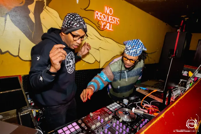 CustomPatch.Com - Custom Neon Sign