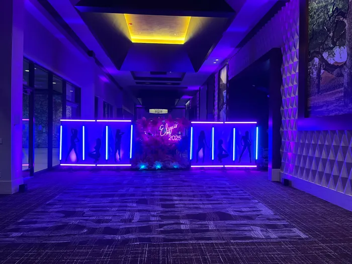 CustomPatch.Com - Custom Neon Sign