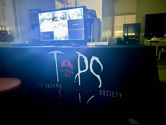 CustomPatch.Com - Custom Rectangle Table Covers