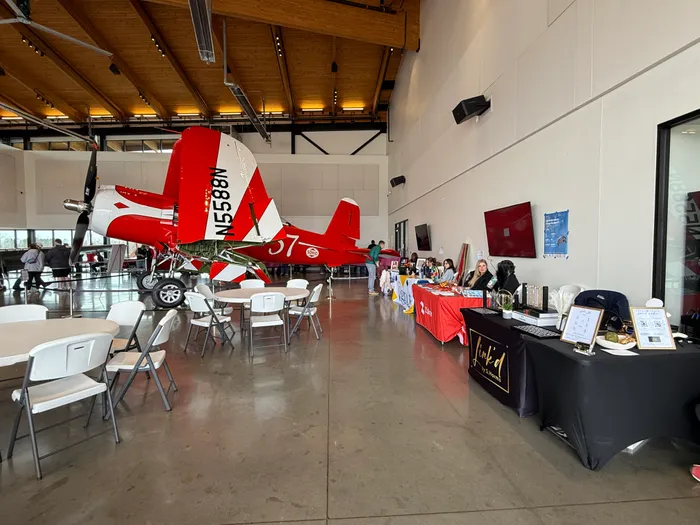 CustomPatch.Com - Custom Rectangle Table Covers