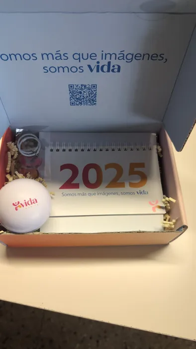 CustomPatch.Com - Custom Mailer Box