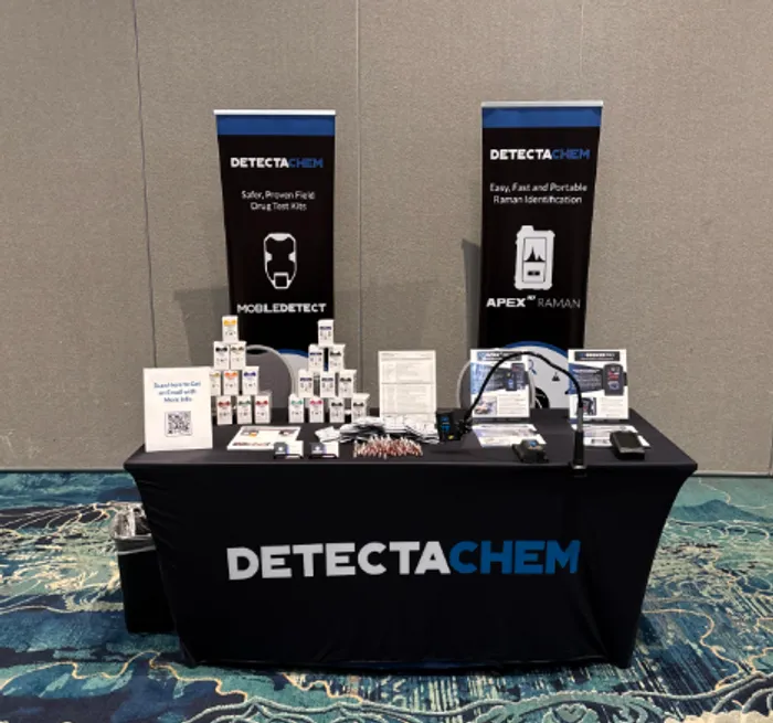 CustomPatch.Com - Custom Rectangle Table Covers