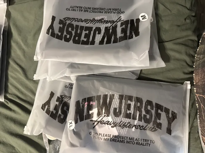 CustomPatch.Com - Zipper Frosted Bag