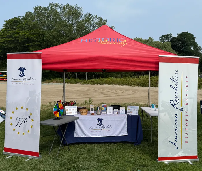 CustomPatch.Com - Table Runner