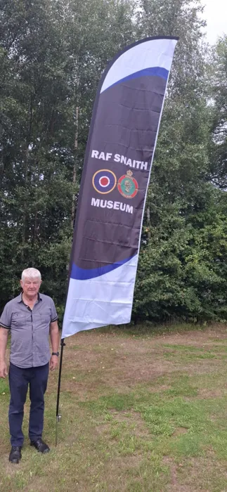 CustomPatch.Com - Feather Flag