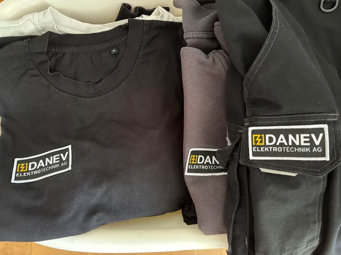 CustomPatch.Com - Woven Patches