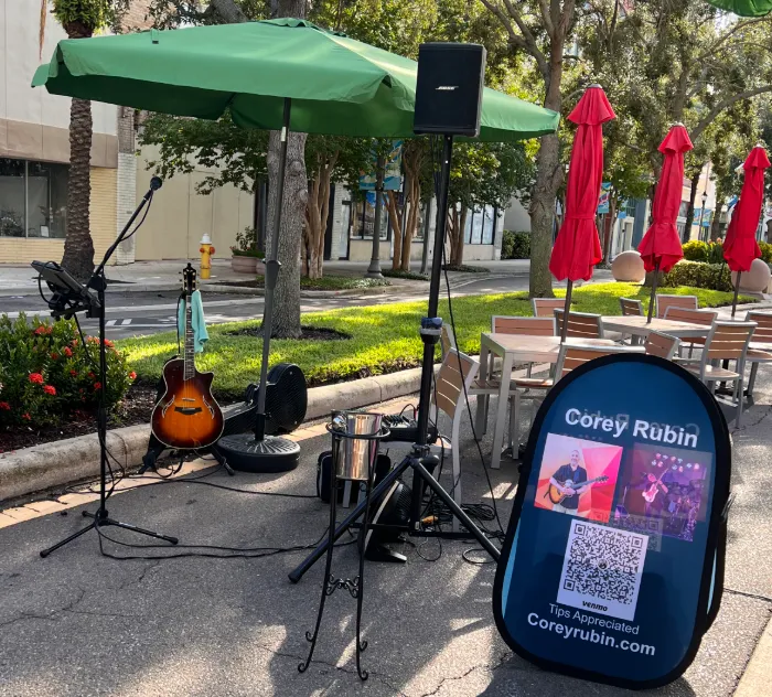 CustomPatch.Com - Vertical Pop Up Banners