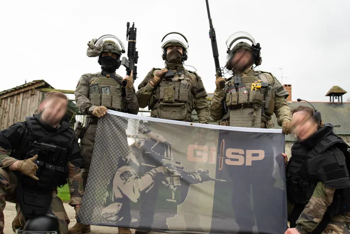 CustomPatch.Com - Rectangle Flag