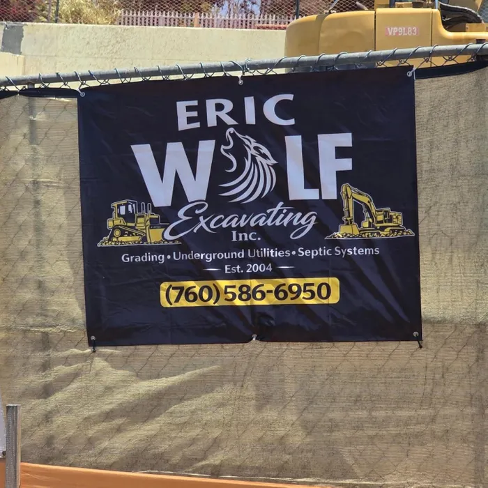 CustomPatch.Com - Custom Vinyl Banners