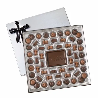 Large Custom Chocolate Delights Gift Box (3 lbs.) - Custom Patch